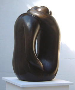 Hugging Couple VIII Bronze  resin